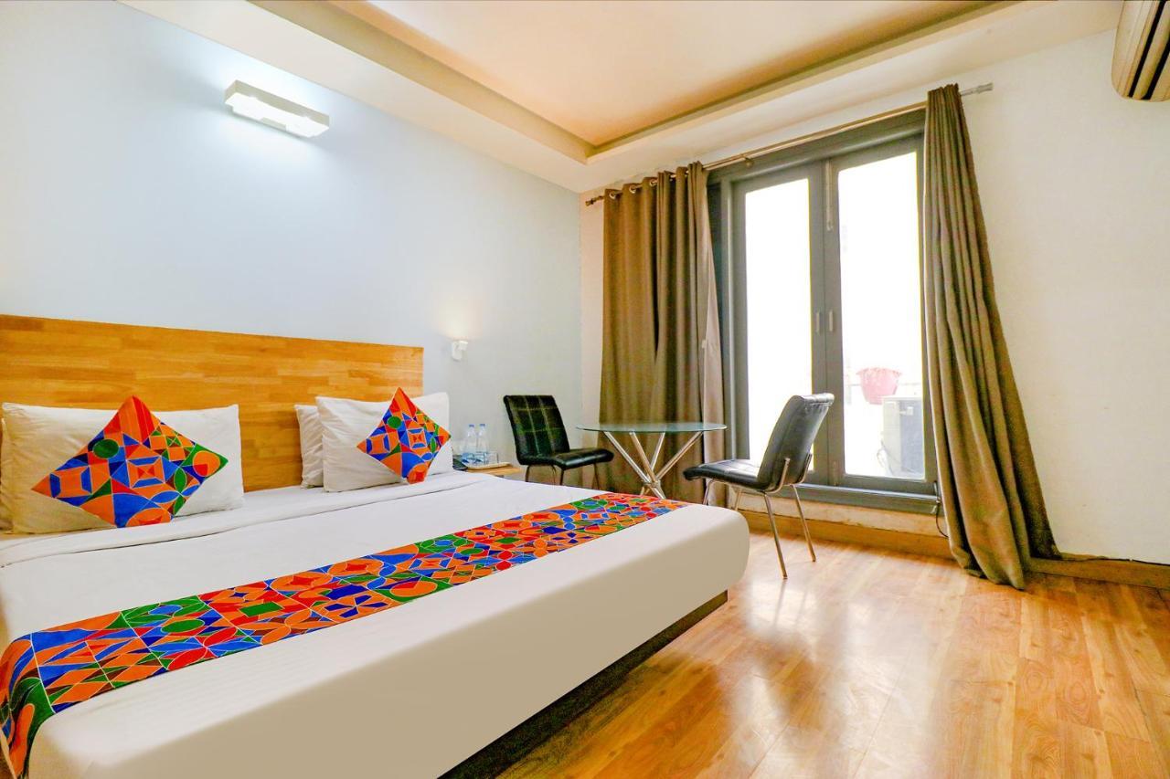 Fabhotel Majestic Jpm I New Delhi Bagian luar foto