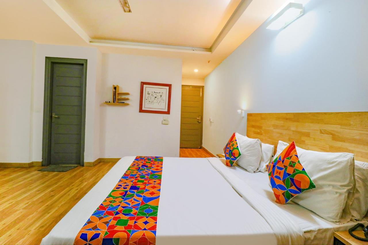 Fabhotel Majestic Jpm I New Delhi Bagian luar foto