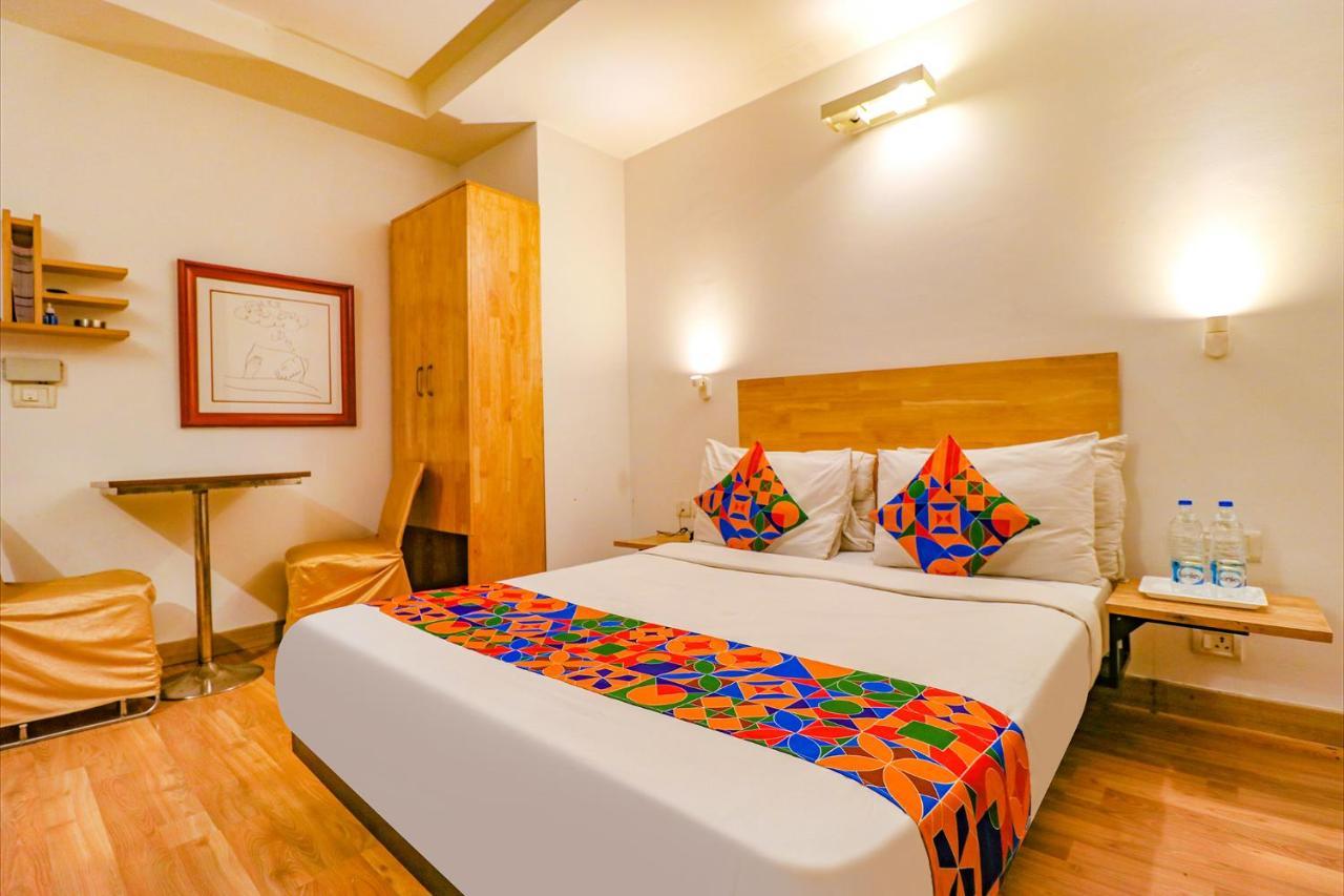 Fabhotel Majestic Jpm I New Delhi Bagian luar foto