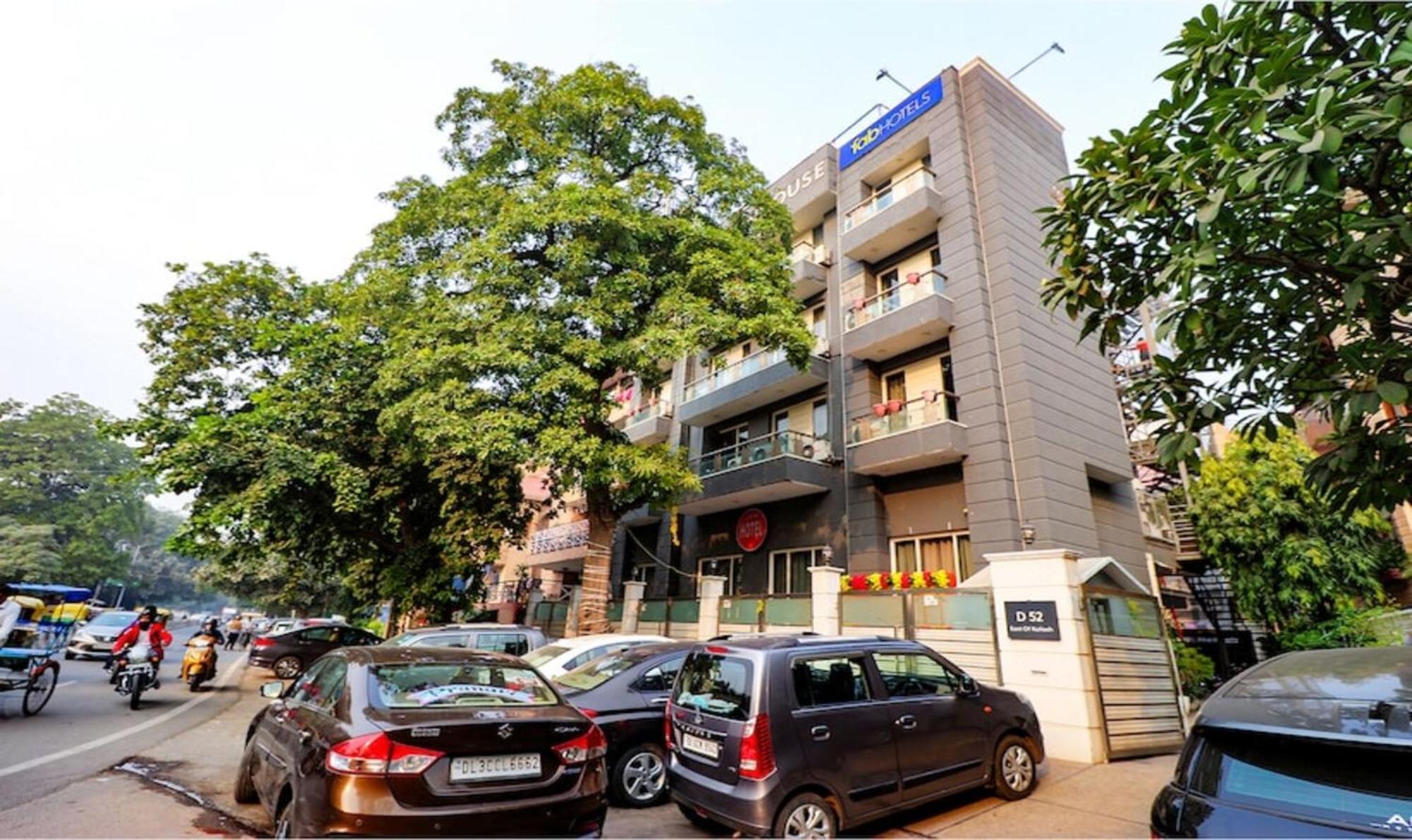Fabhotel Majestic Jpm I New Delhi Bagian luar foto